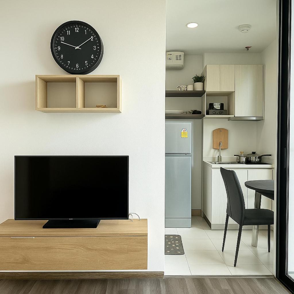 The Park At West Luxury Condo *